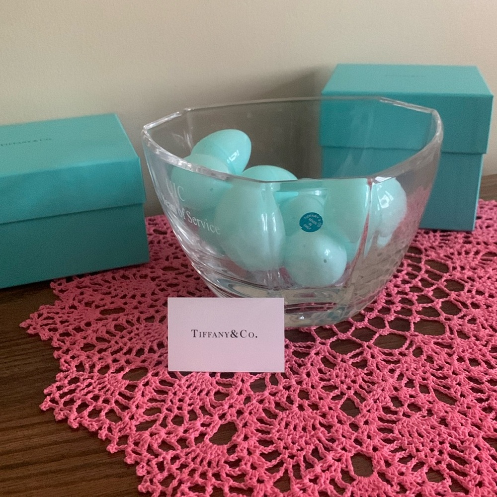 Tiffany & Co Irregular Six Sided Large 8 inch Crystal Bowl Iconic 622